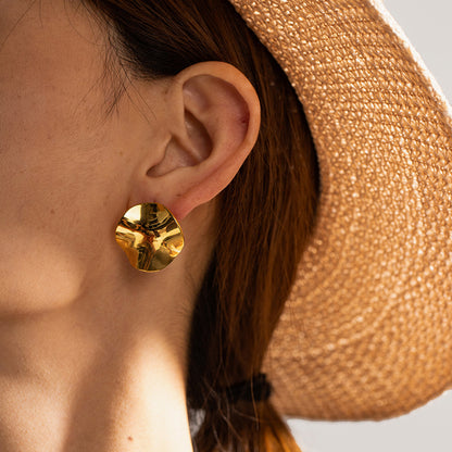 Lomenda Fluid Curve Earrings