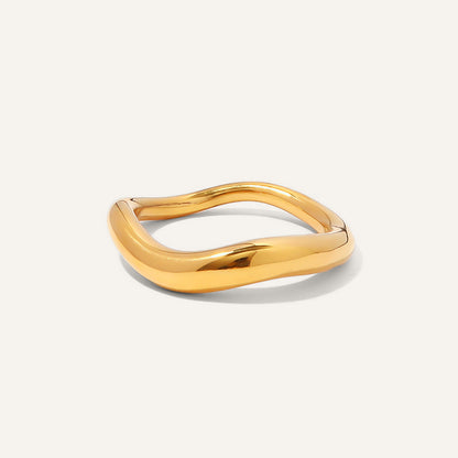 Lomenda Classic Organic Flow Ring